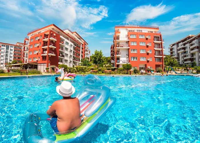 Grand * Święty Włas