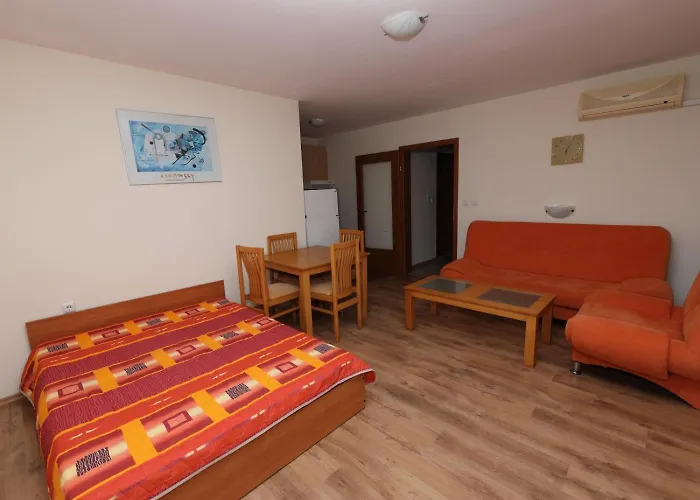 Grand Święty Włas