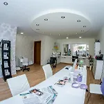 Grand Apartment