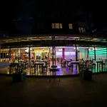아파트 Grand